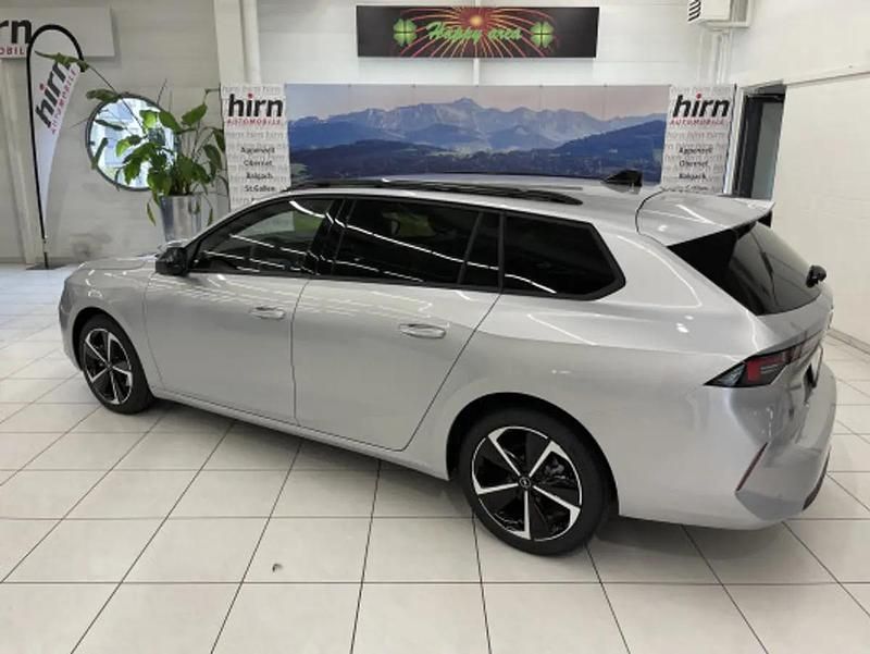 Neu Opel Astra Edition 130 PS (95 kW) 2025 Silber Kombi