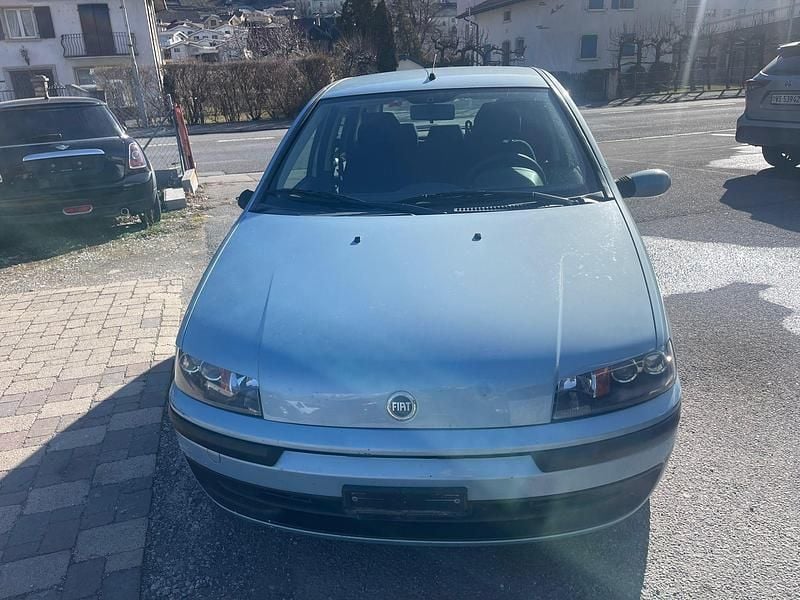 Gebraucht 2003 Fiat Punto Emotion Kleinwagen | CHF 1’200 (Guter Preis) - Bild 1/4