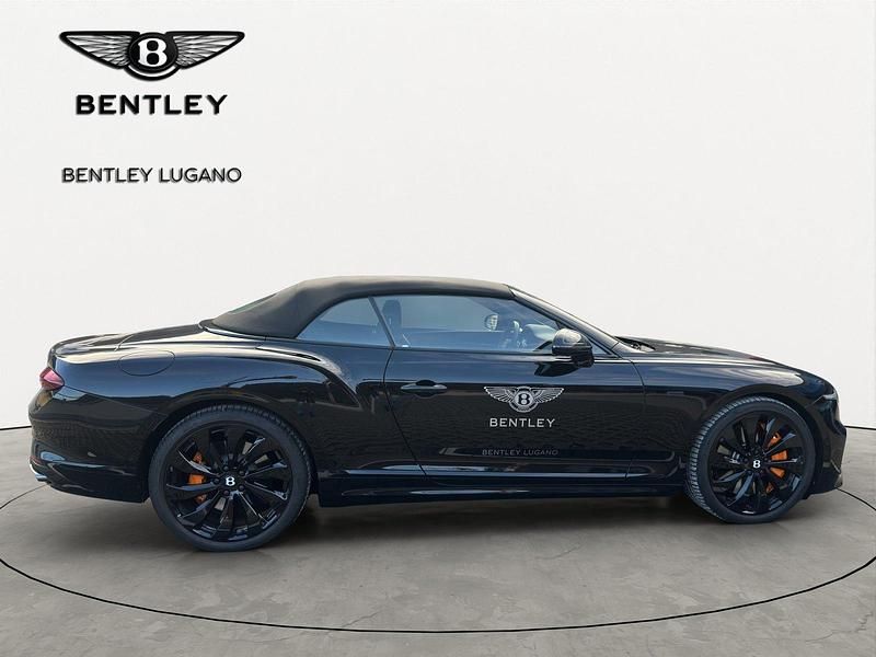 Gebraucht Bentley Continental 680 PS (500 kW) 2025 Cabrio