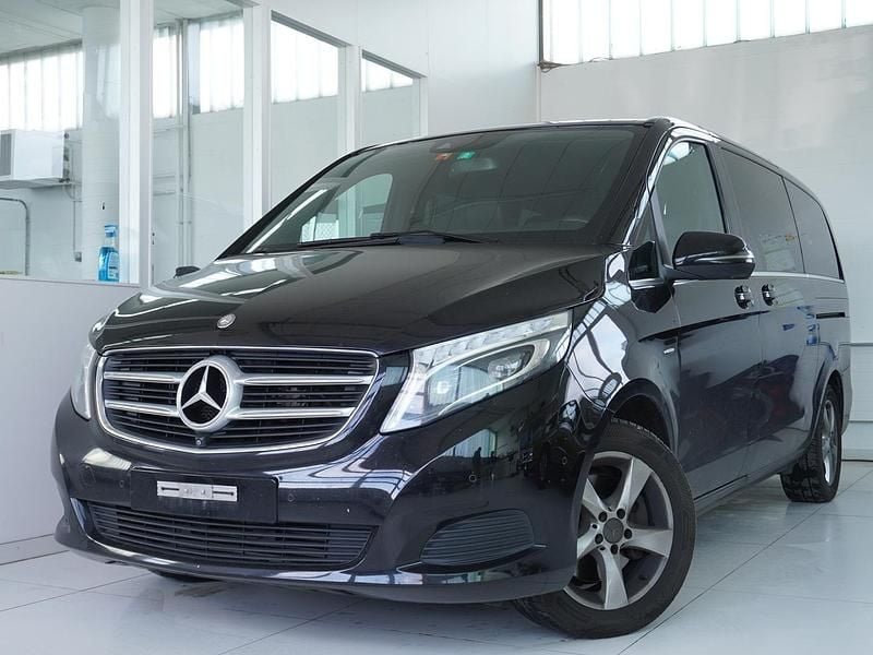 Gebraucht 2016 Mercedes V250 Avantgarde Van / Kleinbus | CHF 32’750 (Superpreis) - Bild 1/4
