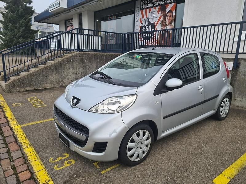 Gebraucht 2009 Peugeot 107 Kleinwagen | CHF 1’900 (Superpreis) - Bild 1/4