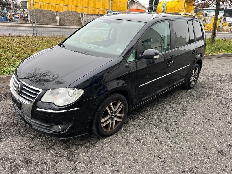 Gebraucht VW Touran Trendline 140 PS (102 kW) 2008 Van / Kleinbus