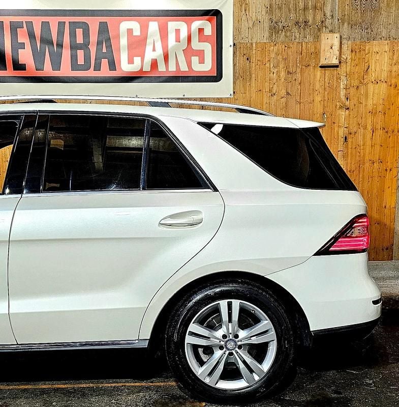 Gebraucht Mercedes ML250 204 PS (150 kW) 2012 SUV