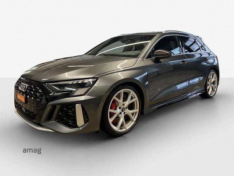 Daytonagrau perleffekt Gebraucht 2022 Audi RS3 Ambiente Limousine | CHF 44’990 (Superpreis) - Bild 1/4