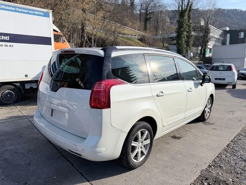 Gebraucht Peugeot 5008 Sport 156 PS (114 kW) 2011 Van / Kleinbus
