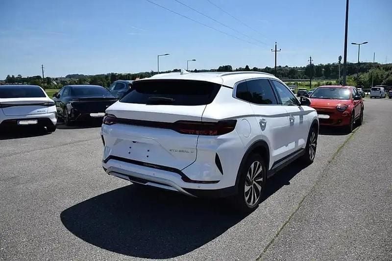 Neu BYD Seal U Design 160 kW (218 PS) 2026 Weiss SUV