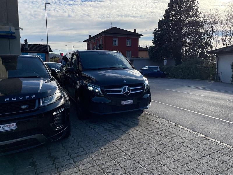 Gebraucht Mercedes V250 Avantgarde 190 PS (139 kW) 2023 Van / Kleinbus