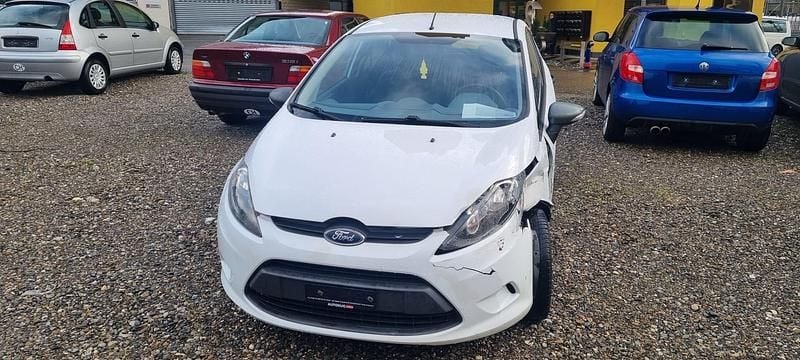 Gebraucht Ford Fiesta Ambiente 60 PS (44 kW) 2010 Kleinwagen