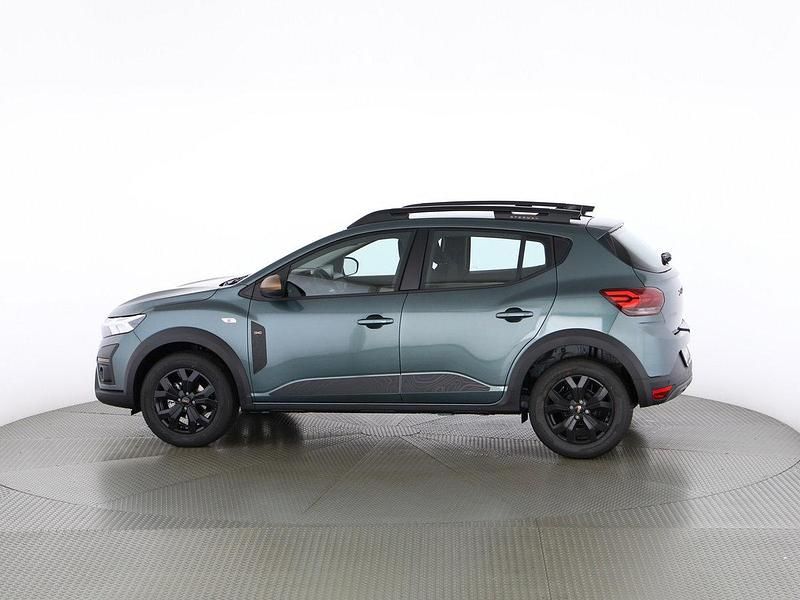 Neu Dacia Sandero Stepway 91 PS (66 kW) 2025 Kleinwagen