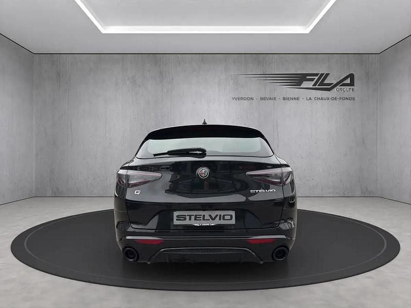 Neu Alfa Romeo Stelvio Sprint 280 PS (205 kW) 2025 Schwarz SUV