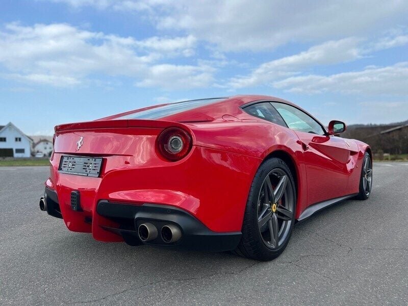 Gebraucht Ferrari F12 736 PS (541 kW) 2013 Coupé