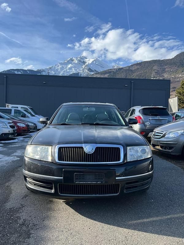 Gebraucht Skoda Superb Comfort 193 PS (141 kW) 2006 Limousine