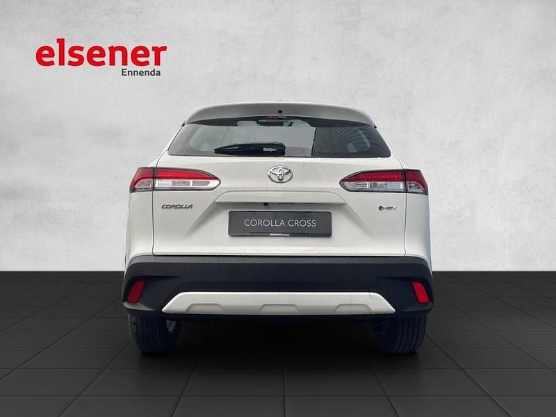 Gebraucht Toyota Corolla Cross Comfort 199 PS (146 kW) 2024 Weiss SUV