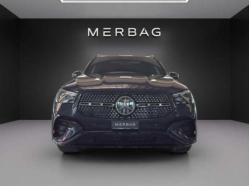 Neu Mercedes GLE400 AMG line 252 PS (185 kW) 2025 Blau Kombi