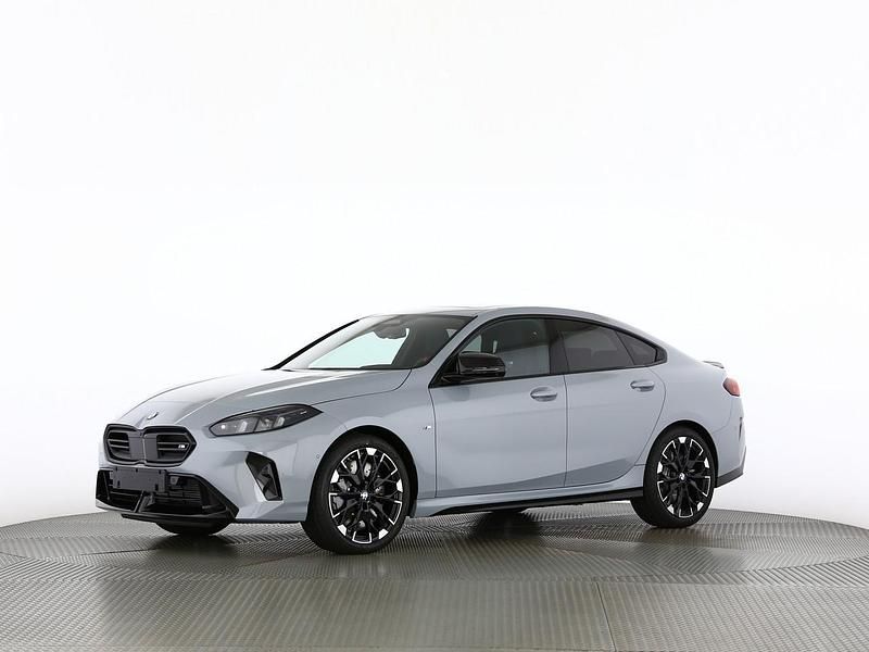 Neu BMW M235 M Sport 300 PS (220 kW) 2025 Grau Coupé