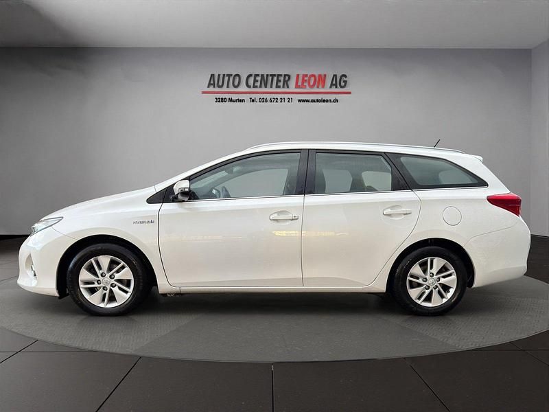 Gebraucht Toyota Auris Touring Sports Luna 136 PS (100 kW) 2014 Kombi