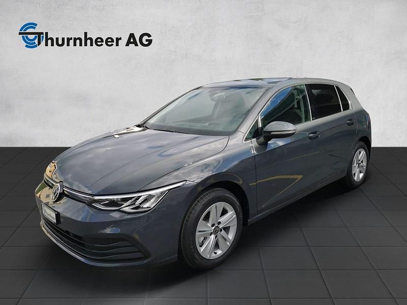 Gebraucht VW Golf VIII Life 130 PS (95 kW) 2024 Limousine