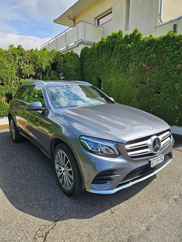 Gebraucht Mercedes GLC350 AMG line 319 PS (234 kW) 2016