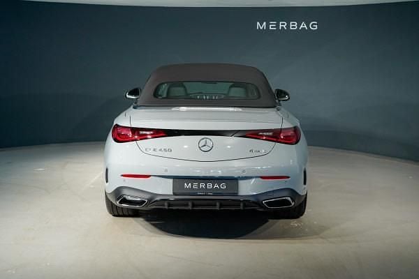 Gebraucht Mercedes CLE450 380 PS (279 kW) 2024 Grau Cabrio