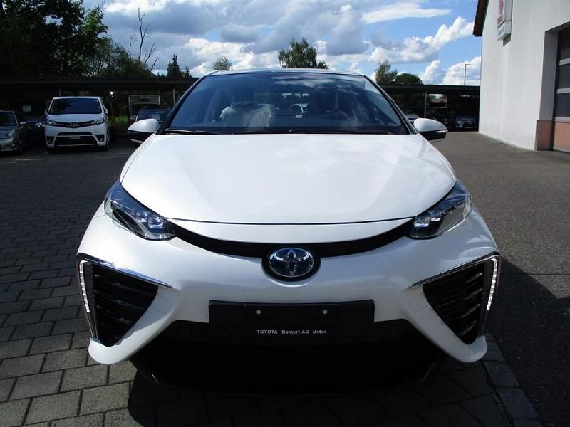 Gebraucht Toyota Mirai Premium 154 PS (113 kW) 2025 Weiss Limousine