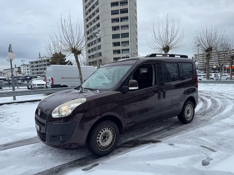 Gebraucht 2010 Fiat Doblò Emotion Van / Kleinbus | CHF 2’600 - Bild 1/4
