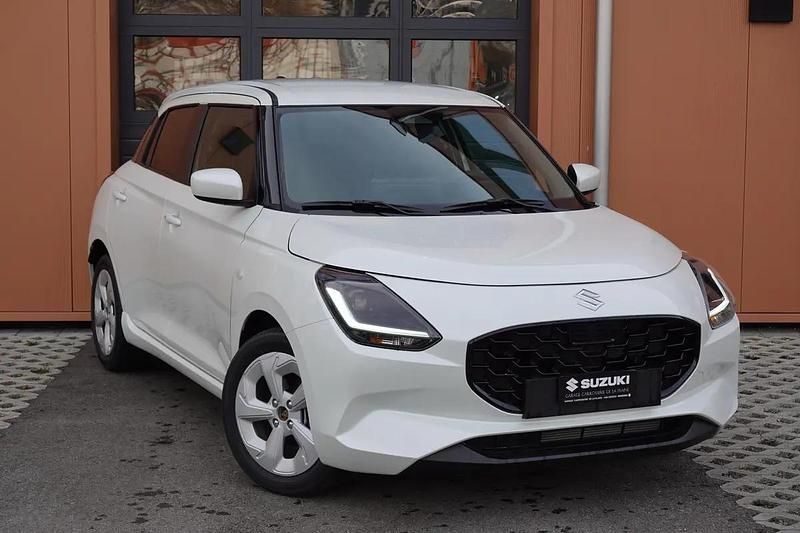 Neu Suzuki Swift 81 PS (59 kW) 2026 Weiss Kleinwagen