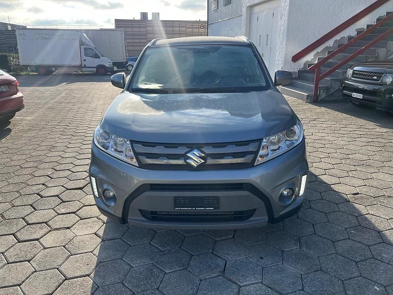 Gebraucht Suzuki Vitara 120 PS (88 kW) 2016 SUV