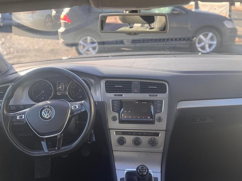 Gebraucht VW Golf VII Comfortline 122 PS (89 kW) 2014 Kombi