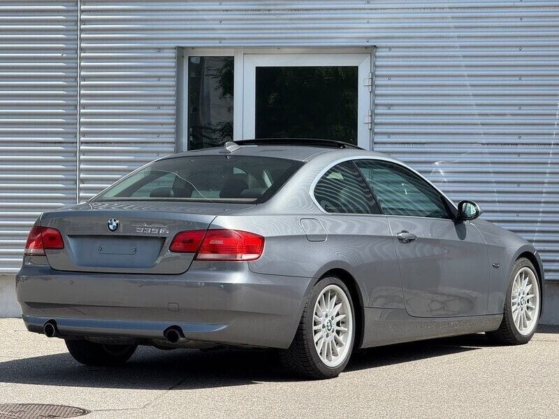 Gebraucht BMW 335 306 PS (225 kW) 2007 Coupé