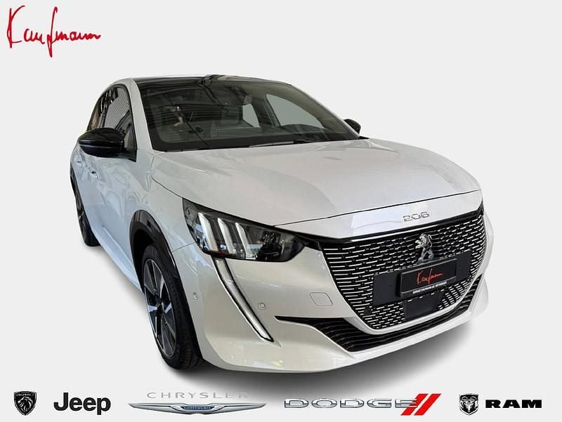 Weiss Gebraucht 2021 Peugeot 208 GT Kleinwagen | CHF 22’899 - Bild 1/4