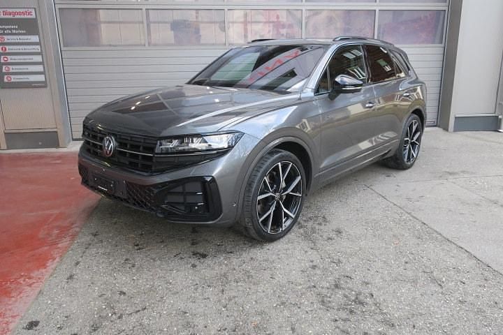 Gebraucht VW Touareg R-line 286 PS (210 kW) 2023 SUV
