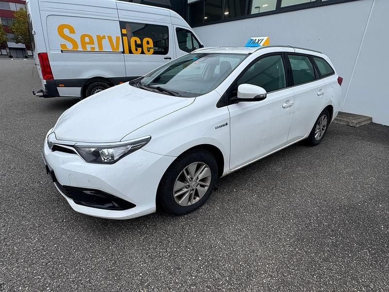 Gebraucht Toyota Auris Touring Sports Active 136 PS (100 kW) 2017 Kombi
