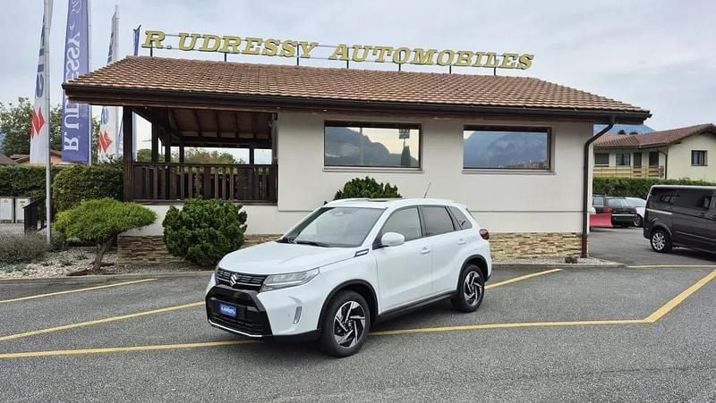 Weiss Neu 2025 Suzuki Vitara | CHF 35’940 (Teuer) - Bild 1/4