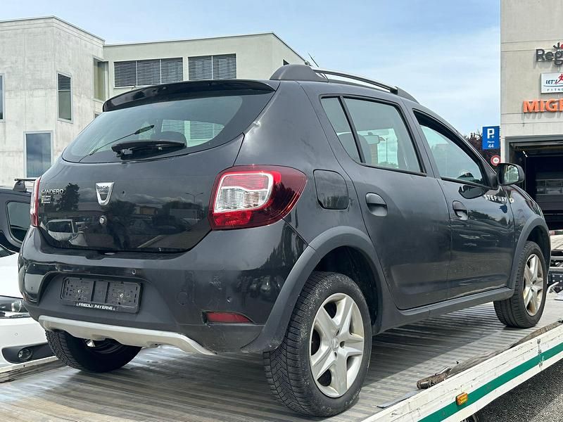Gebraucht Dacia Sandero Lauréate 90 PS (66 kW) 2014 Kleinwagen