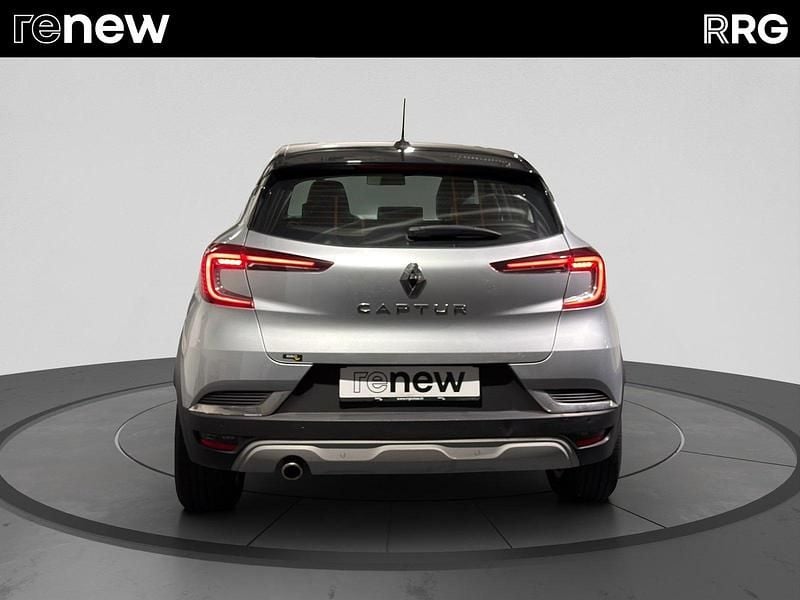 Gebraucht Renault Captur Intens 141 PS (103 kW) 2022 Grau SUV