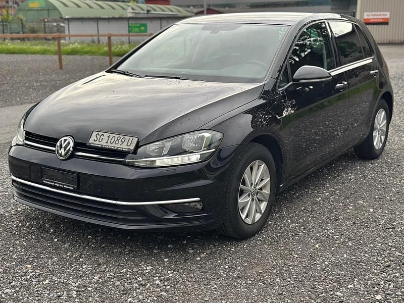 Gebraucht VW Golf VII Comfortline 115 PS (84 kW) 2019