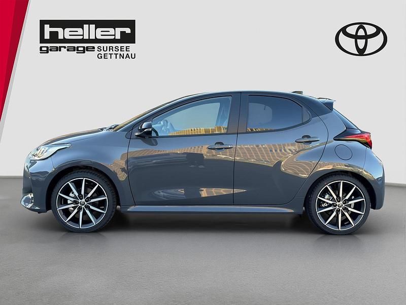 Neu Toyota Yaris Hybrid Sport 131 PS (96 kW) 2025 Anthrazit Limousine