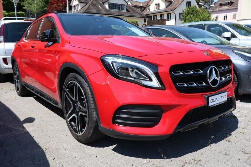Gebraucht Mercedes GLA250 AMG line 211 PS (155 kW) 2018 SUV