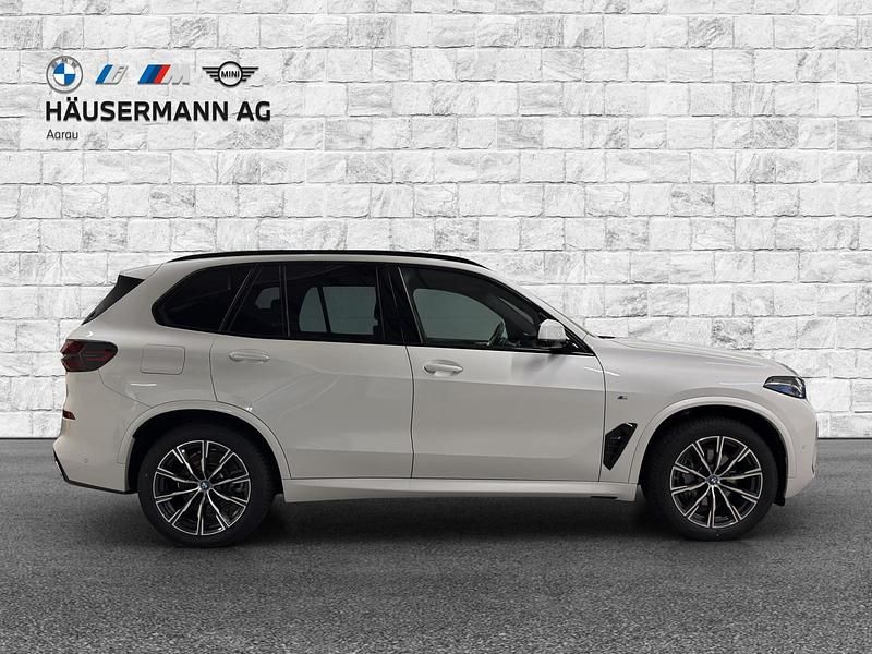 Gebraucht BMW X5 M Sport 489 PS (359 kW) 2024 Weiss SUV