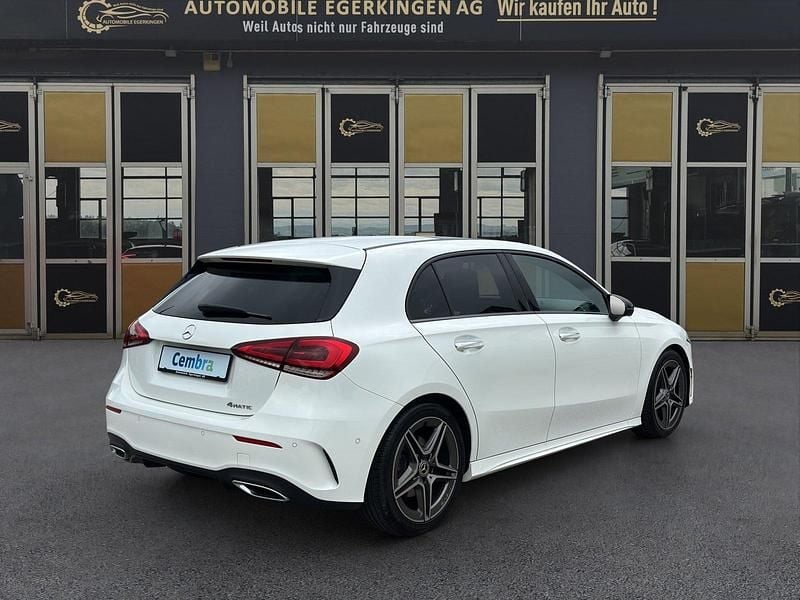 Gebraucht Mercedes A200 AMG line 163 PS (119 kW) 2022 Limousine