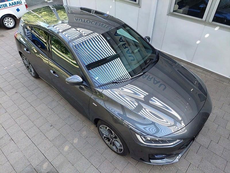Gebraucht Ford Focus ST-Line X 155 PS (114 kW) 2023 Limousine