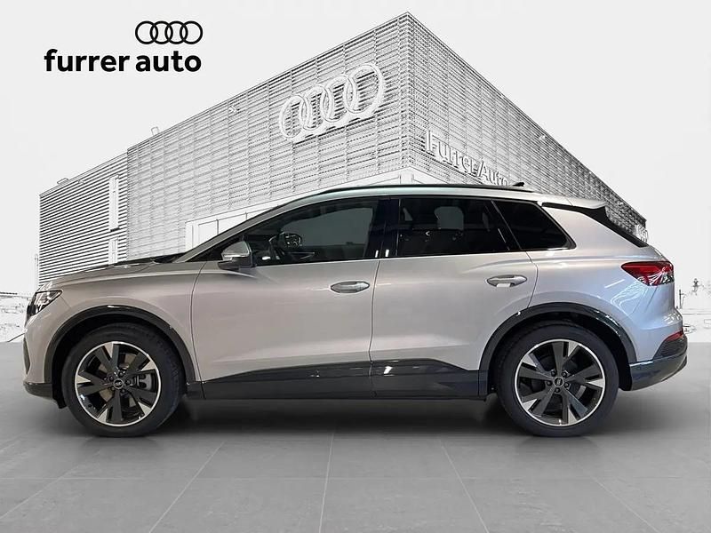 Neu Audi Q4 e-tron Attraction 210 kW (286 PS) 2025 Silber SUV