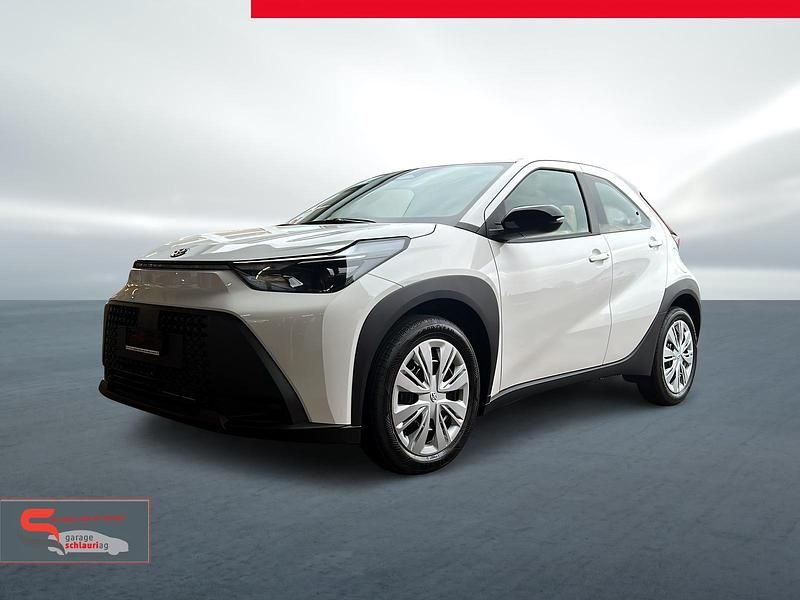 Weiss Neu 2025 Toyota Aygo X Comfort SUV | CHF 19’900 (Superpreis) - Bild 1/4