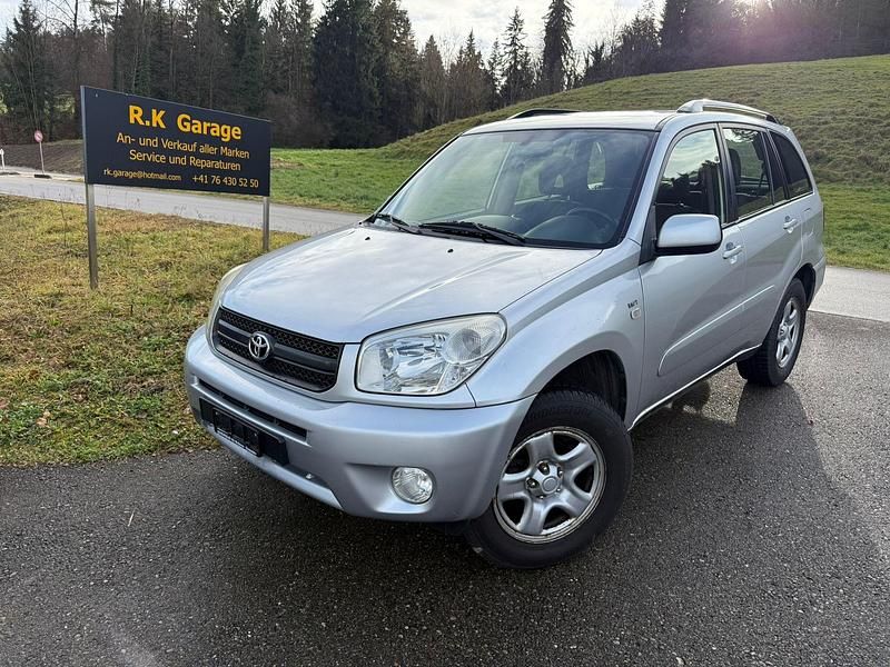 Gebraucht 2004 Toyota RAV4 Luna | CHF 3’999 (Superpreis) - Bild 1/4