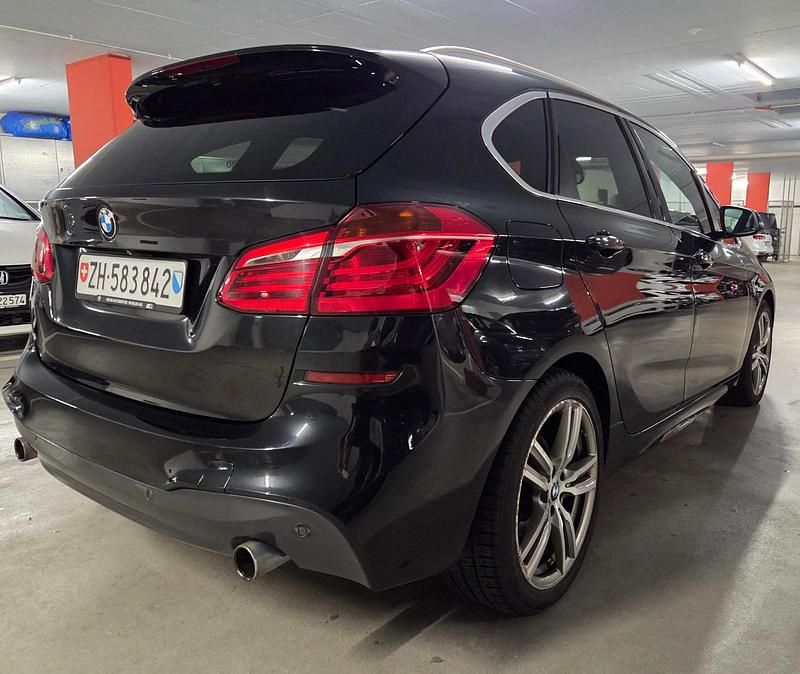 Gebraucht BMW 220 Active Tourer M Sport 190 PS (139 kW) 2015 Van / Kleinbus