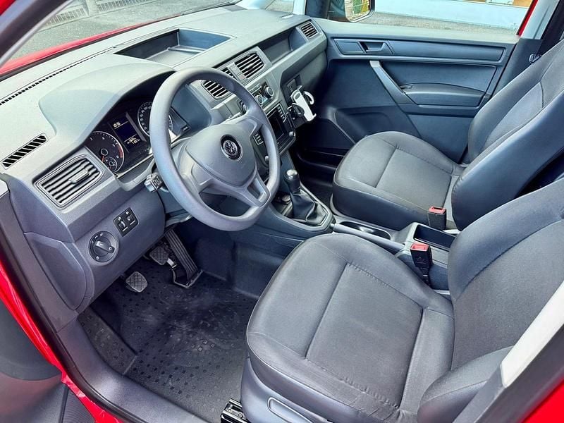 Rot Gebraucht 2020 VW Caddy Maxi Van / Kleinbus | CHF 16’900 (Fairer Preis) - Bild 1/4