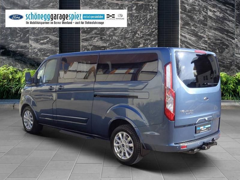 Gebraucht Ford Tourneo Titanium 150 PS (110 kW) 2023 Van / Kleinbus