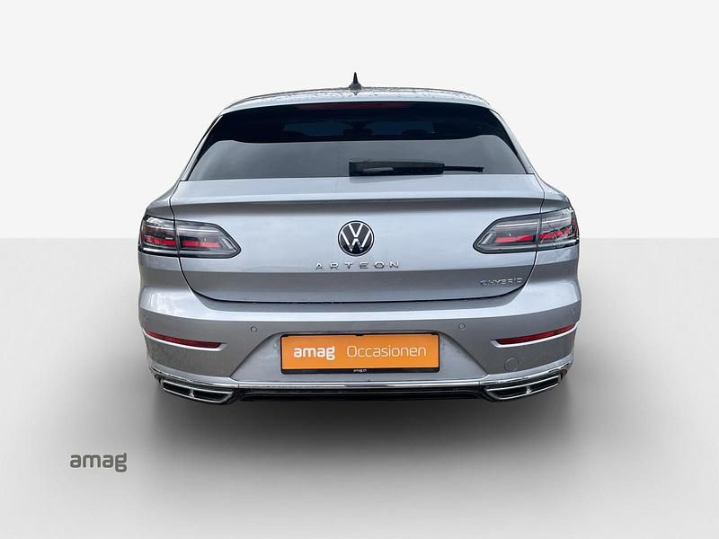Gebraucht VW Arteon R-line 218 PS (160 kW) 2021 Pyrit silber metallic Coupé