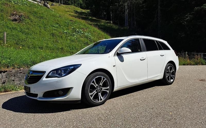 Gebraucht 2015 Opel Insignia Sport Kombi | CHF 9’900 (Fairer Preis) - Bild 1/4
