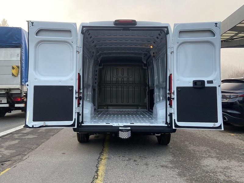 Gebraucht Opel Movano 180 PS (132 kW) 2024 Van